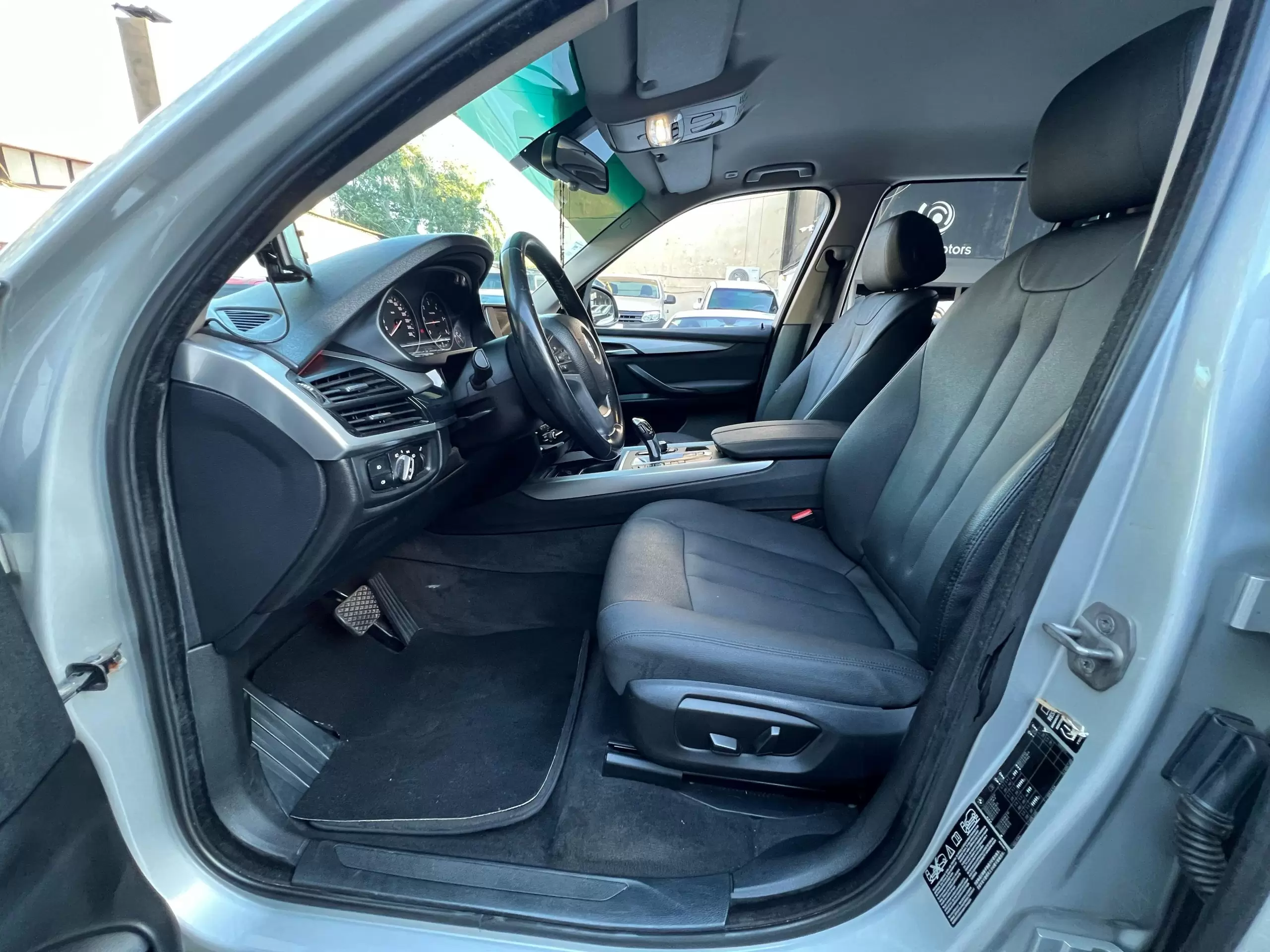 BMW X5 30d xDrive 2014 en Globalmotors: lujo, rendimiento y versatilidad. - Imagen 8