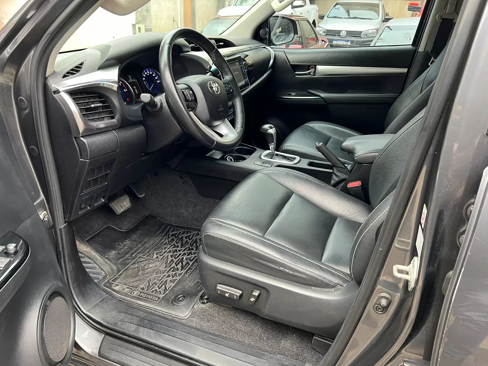 Toyota Hilux Limited 4x4 2019 en Globalmotors: Potencia y versatilidad. - Imagen 8