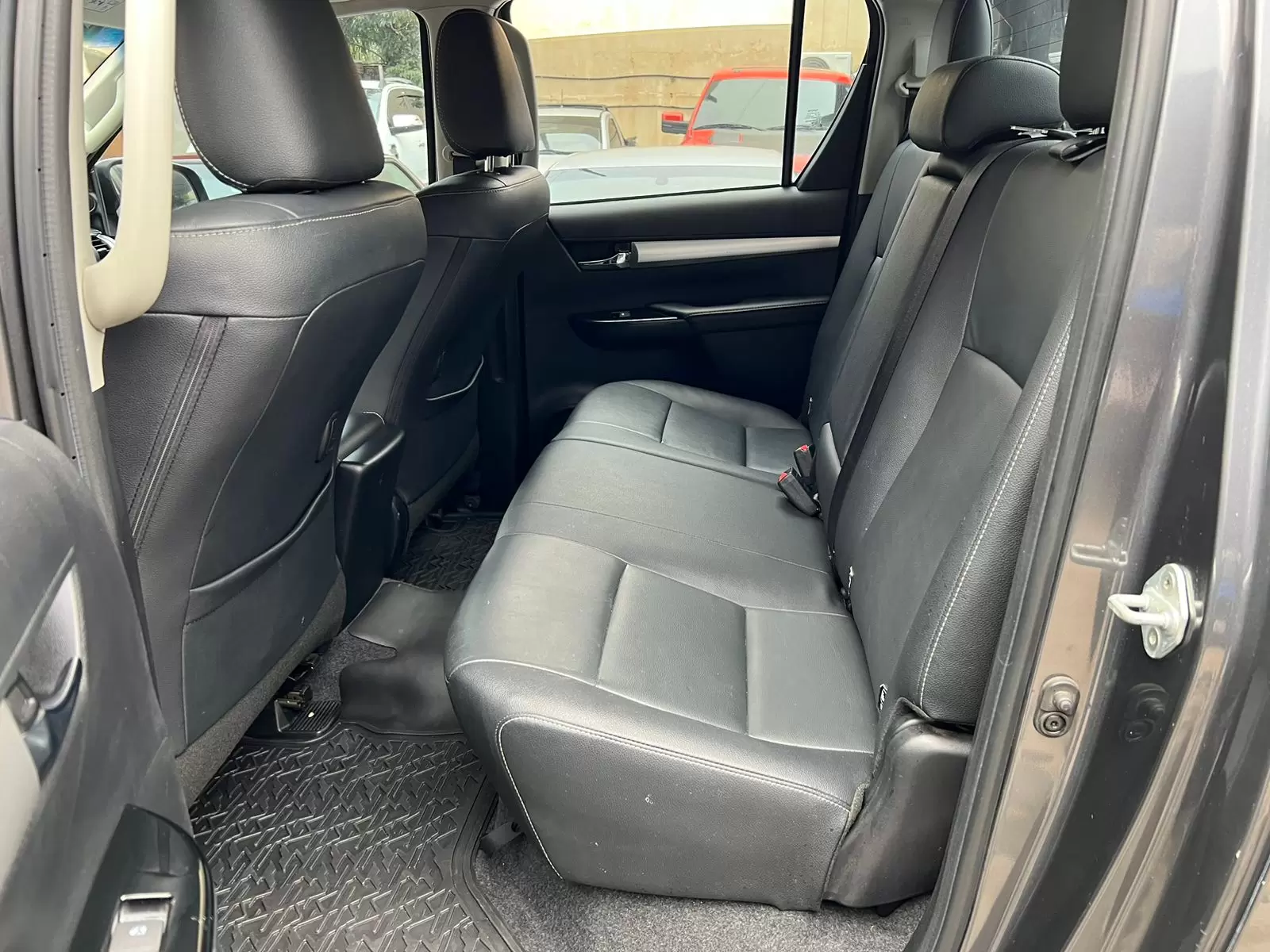 Toyota Hilux Limited 4x4 2019 en Globalmotors: Potencia y versatilidad. - Imagen 9