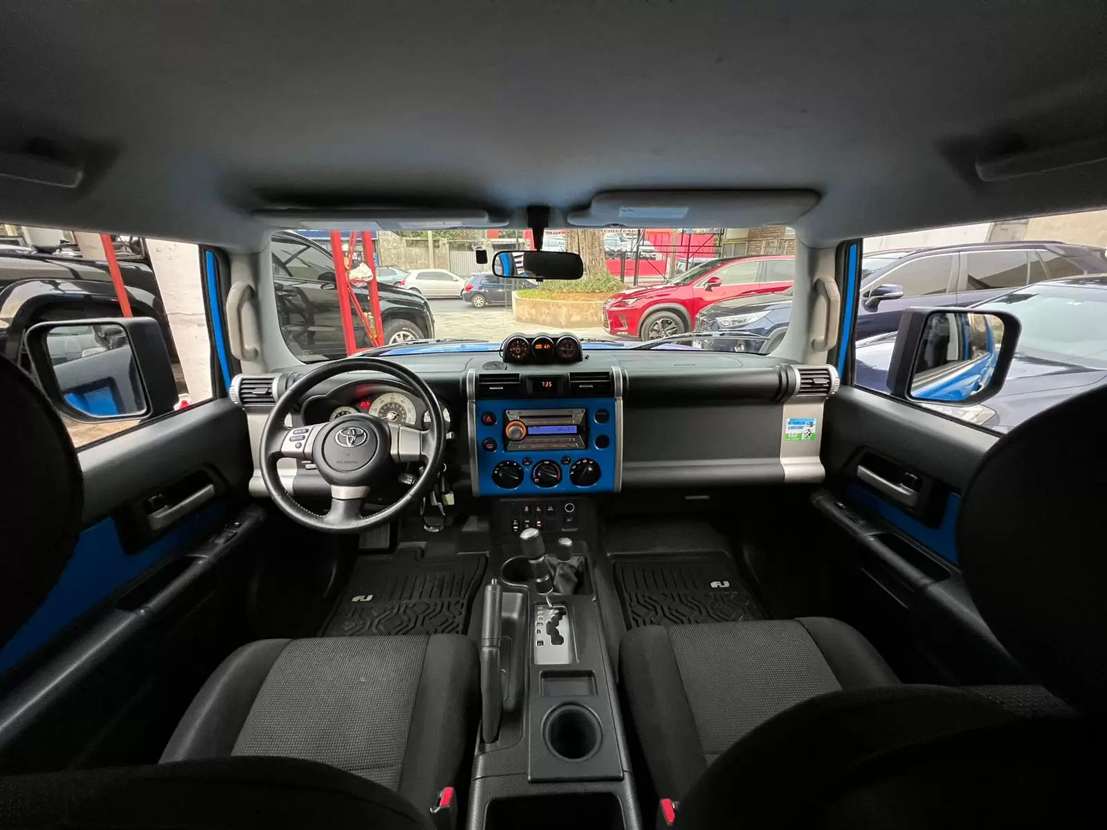 Toyota FJ Cruiser 4×4 2007 en Globalmotors: Potencia todoterreno icónica. - Imagen 12
