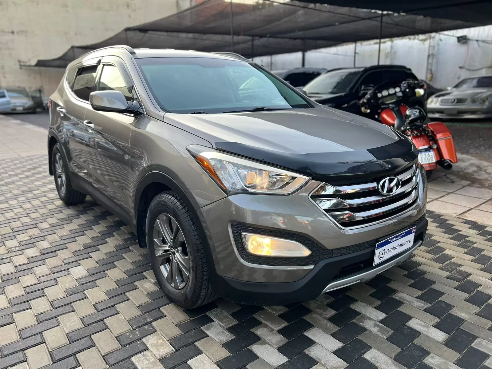 Hyundai Santa Fe Sport 4×4 2014 en Globalmotors: SUV versátil y confiable. - Imagen 3