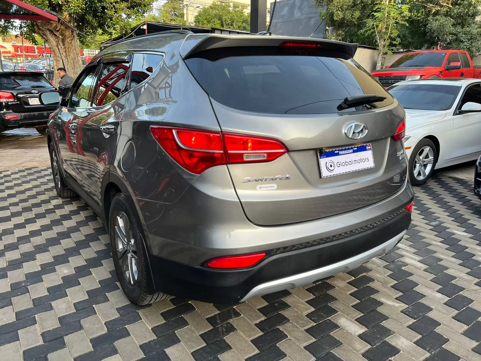 Hyundai Santa Fe Sport 4×4 2014 en Globalmotors: SUV versátil y confiable. - Imagen 5