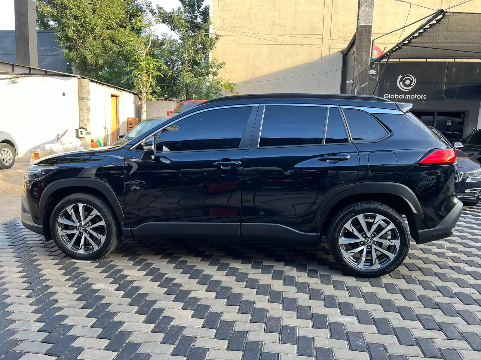 Toyota Corolla Cross Híbrida 2023 en Globalmotors: ¡Descubre la eficiencia! - Imagen 4