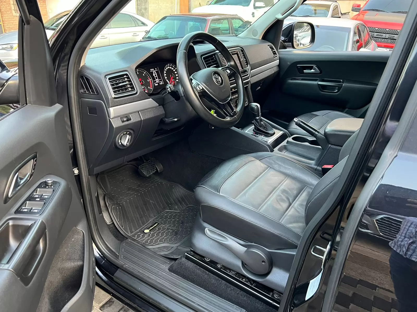 Volkswagen Amarok V6 4×4 Full 2018 en Globalmotors, Asunción, Paraguay - Imagen 8