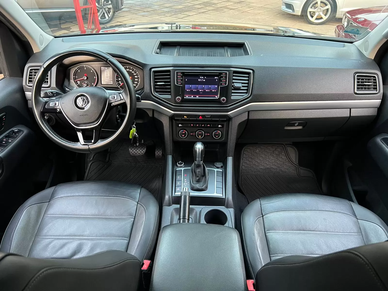 Volkswagen Amarok V6 4×4 Full 2018 en Globalmotors, Asunción, Paraguay - Imagen 17