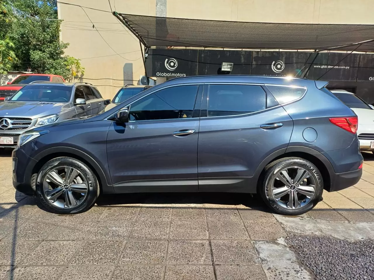 Hyundai Santa Fe 4×2 Full 2013 en Globalmotors: SUV versátil y confiable - Imagen 4