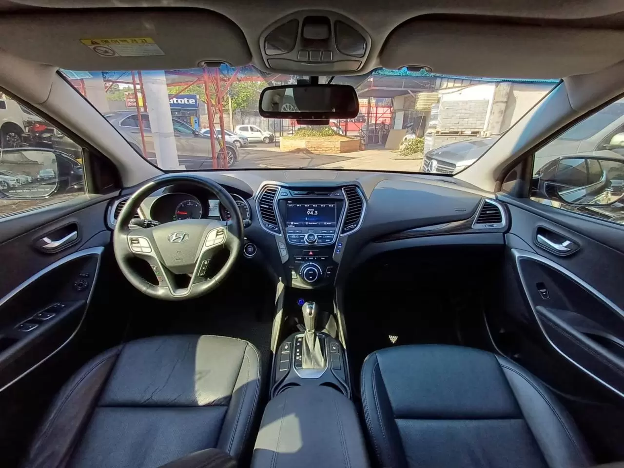 Hyundai Santa Fe 4×2 Full 2013 en Globalmotors: SUV versátil y confiable - Imagen 14