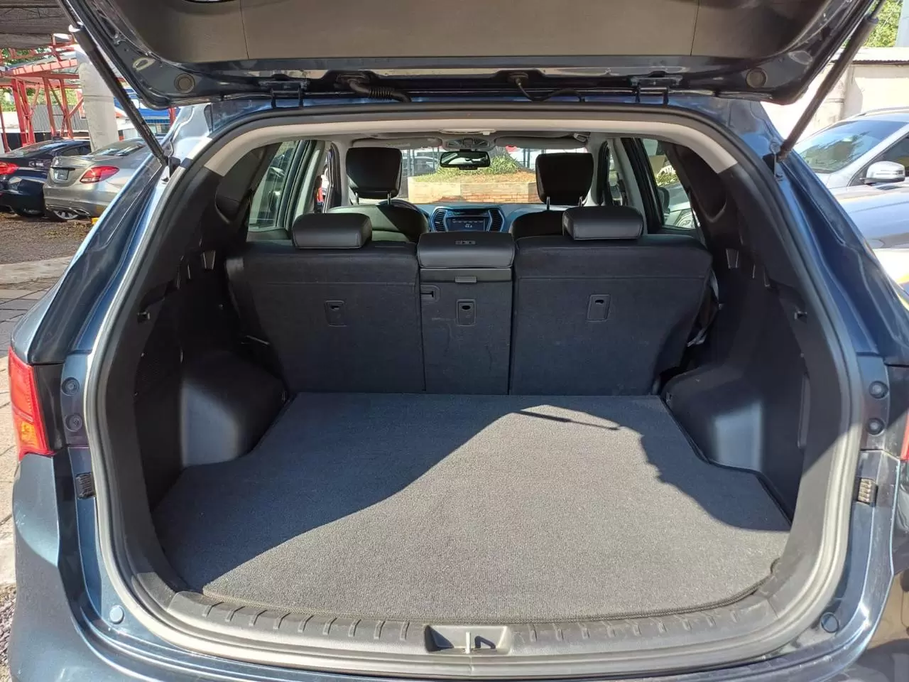 Hyundai Santa Fe 4×2 Full 2013 en Globalmotors: SUV versátil y confiable - Imagen 20