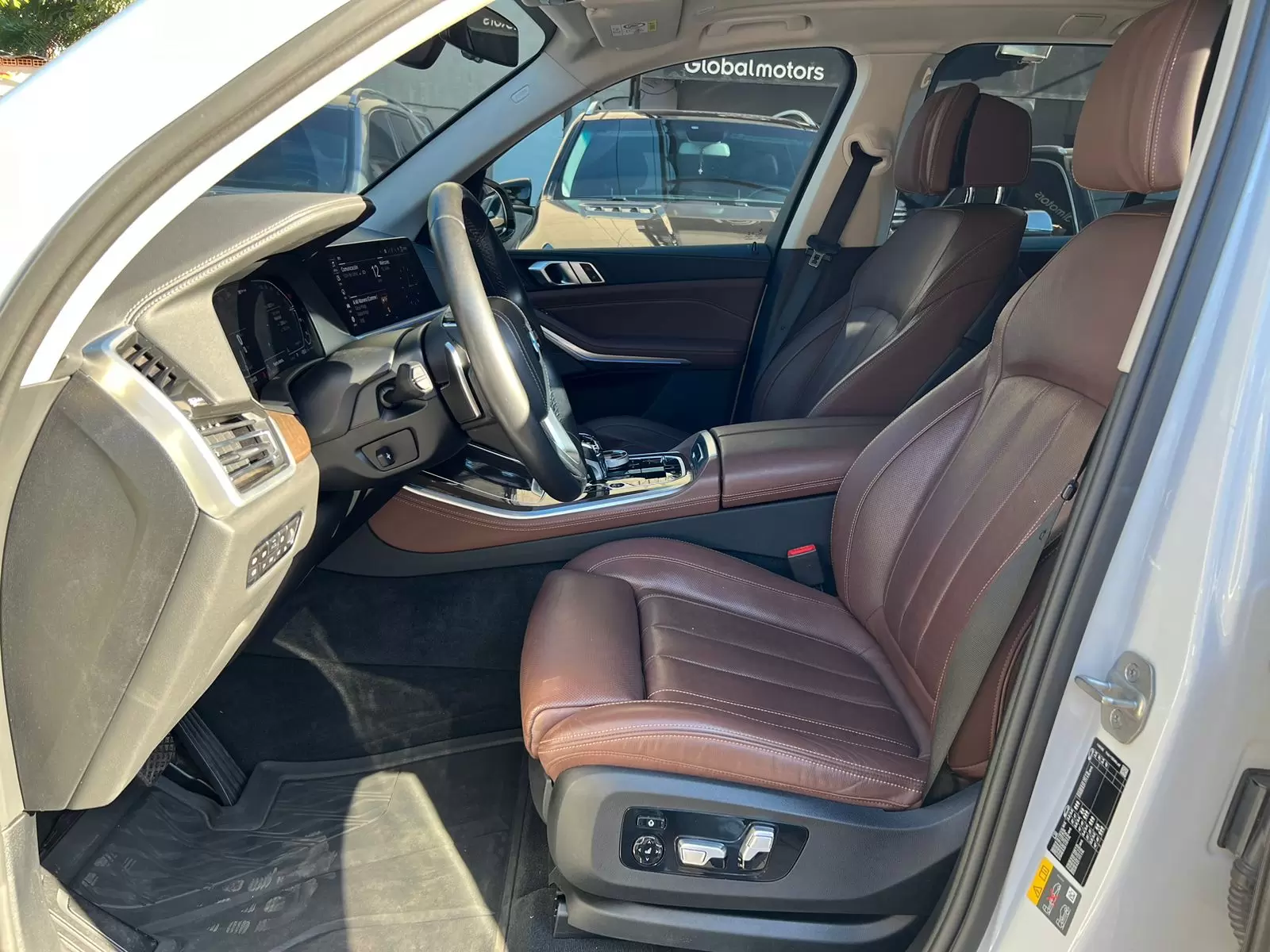 BMW X5 45e Eléctrica 2021 en Globalmotors: Lujo, rendimiento y sostenibilidad. - Imagen 8