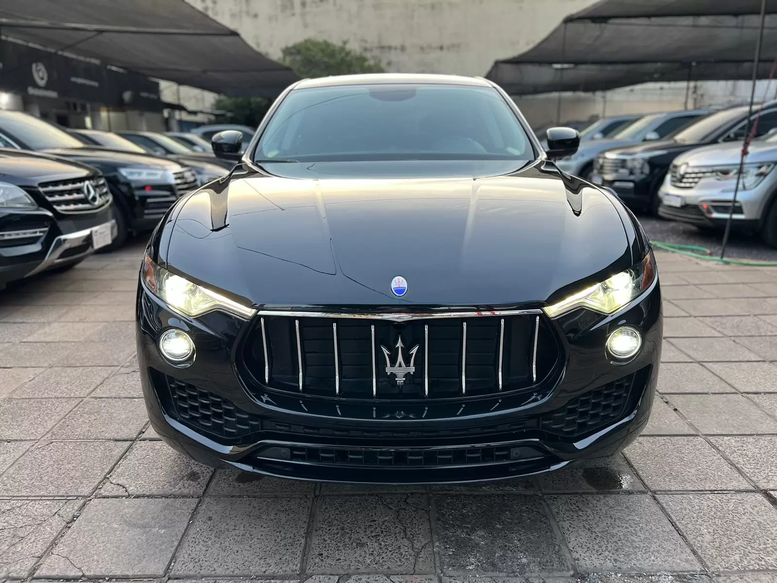 Maserati Levante Full 2017 - SUV de lujo y potencia. - Imagen 2