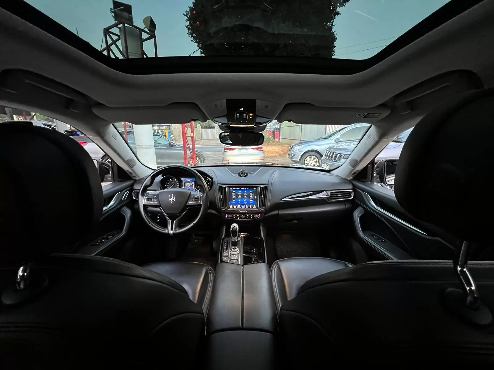 Maserati Levante Full 2017 - SUV de lujo y potencia. - Imagen 13