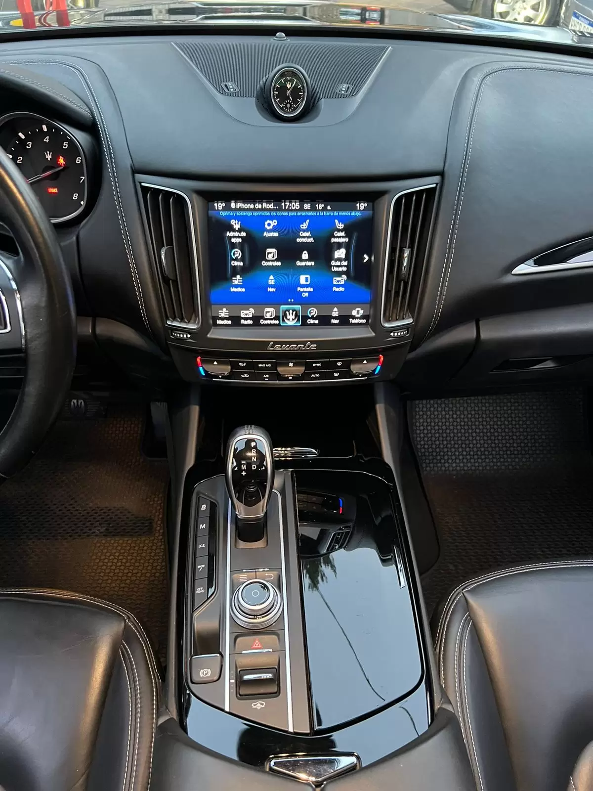 Maserati Levante Full 2017 - SUV de lujo y potencia. - Imagen 14