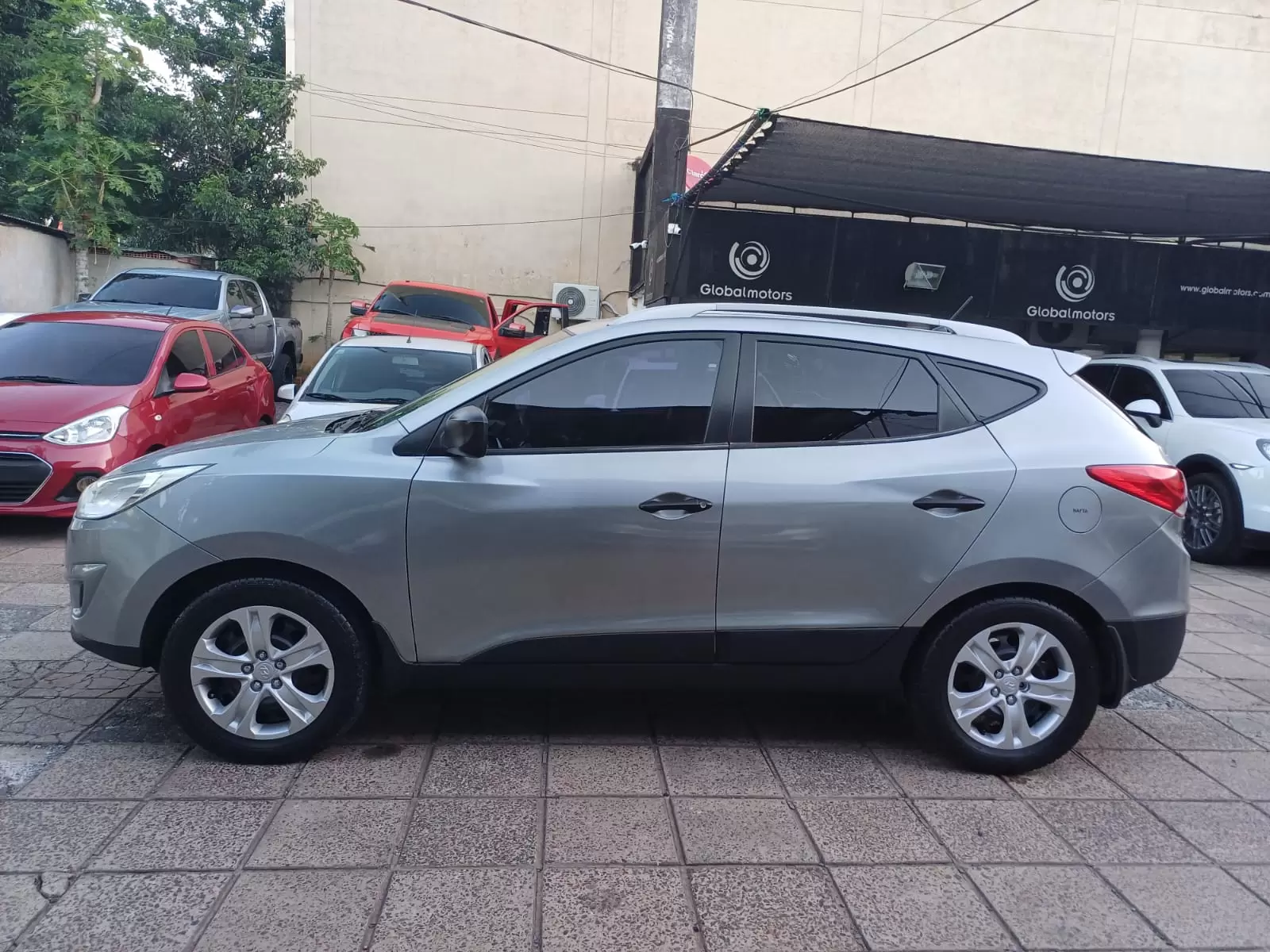 Hyundai Tucson 2011 en Globalmotors: SUV versátil y confiable. - Imagen 4