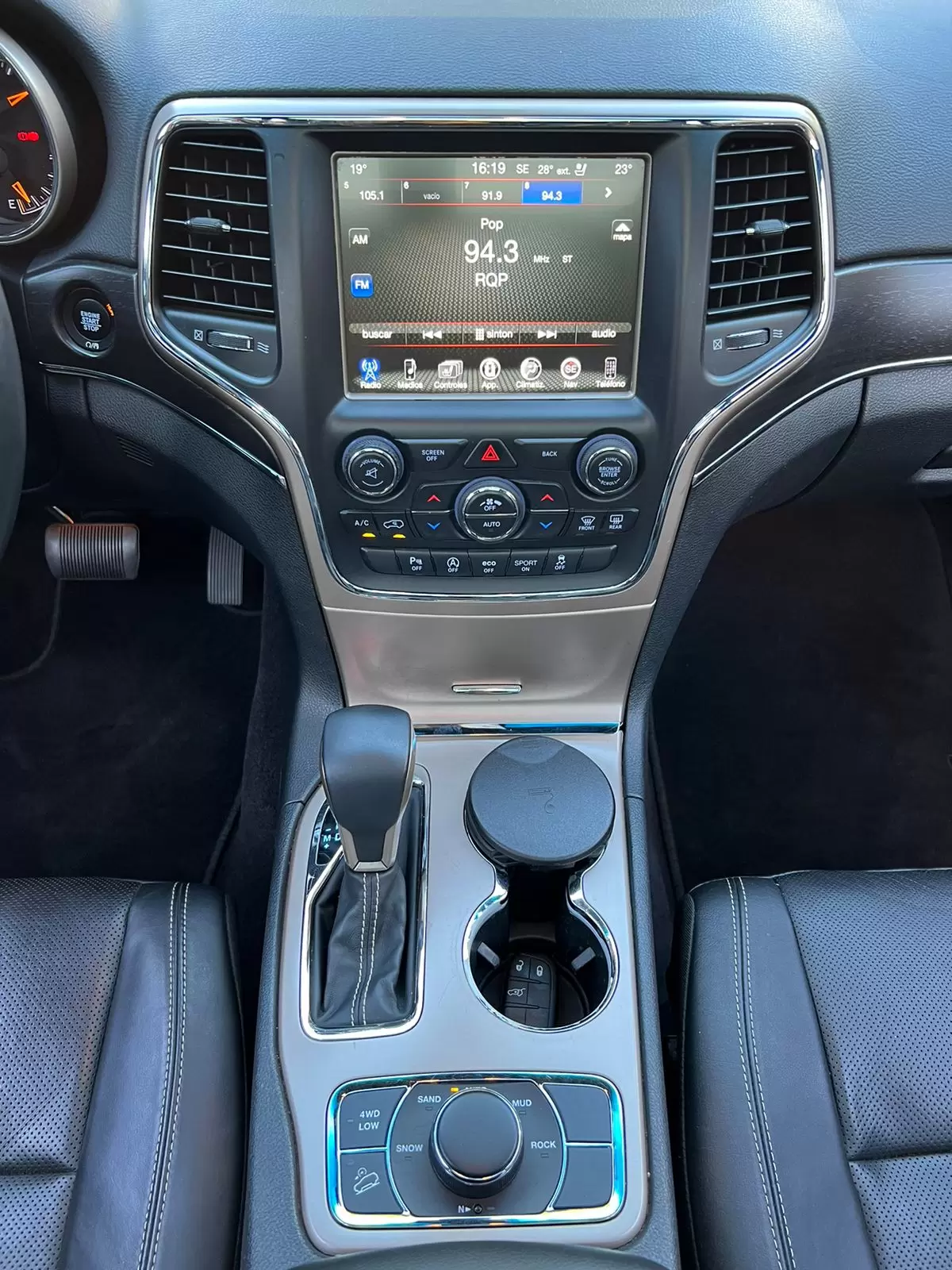 Jeep Grand Cherokee Limited 2017 - Elegancia y rendimiento impresionante - Imagen 13