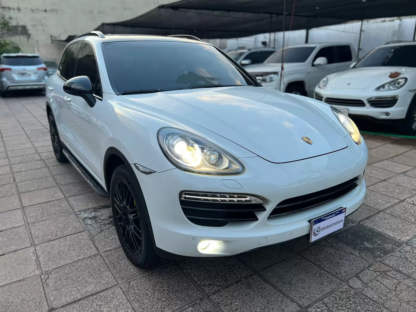 Porsche Cayenne AWD 2012 en Globalmotors: Potencia y lujo combinados - Imagen 3