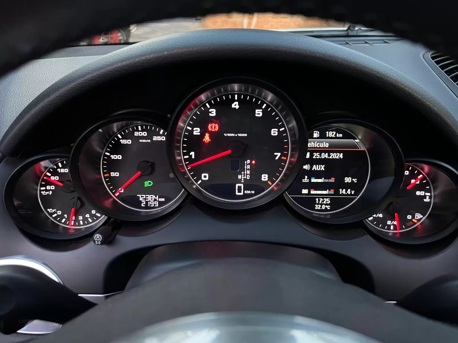 Porsche Cayenne AWD 2012 en Globalmotors: Potencia y lujo combinados - Imagen 17