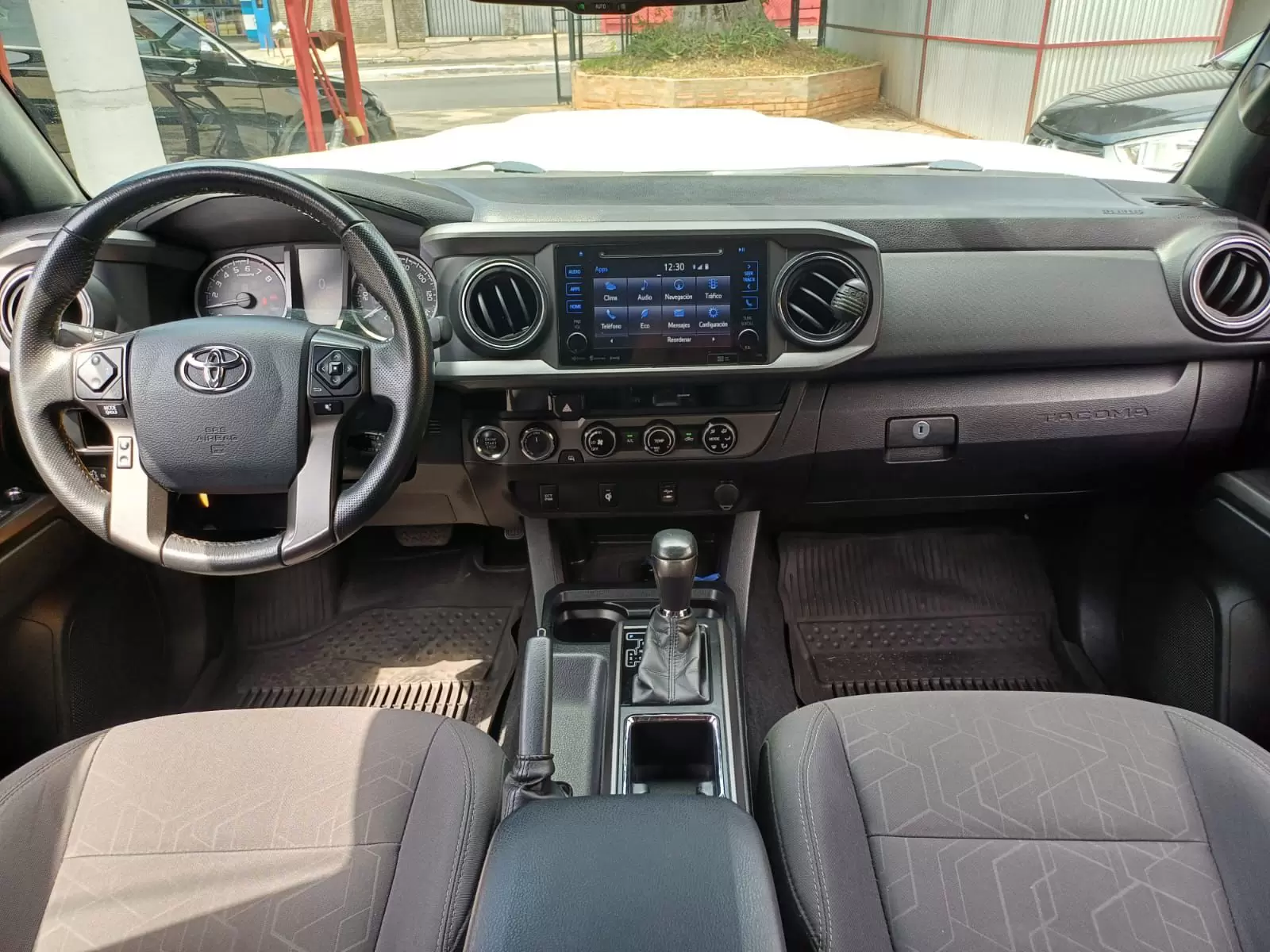 Toyota Tacoma TRD Sport 4×4 2017 en Globalmotors: ¡Robusta y versátil! - Imagen 10