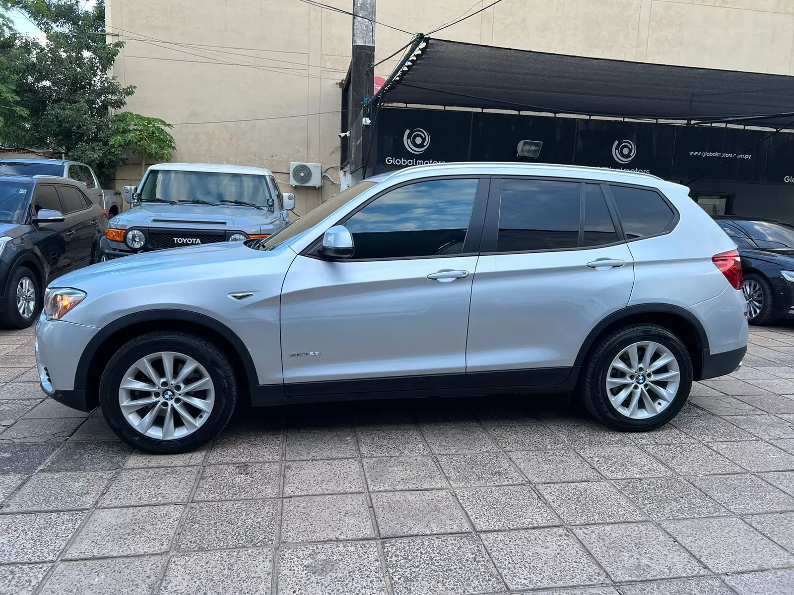 BMW X3 28i Sdrive Full 2017 en Globalmotors: Lujo, rendimiento y tecnología. - Imagen 4