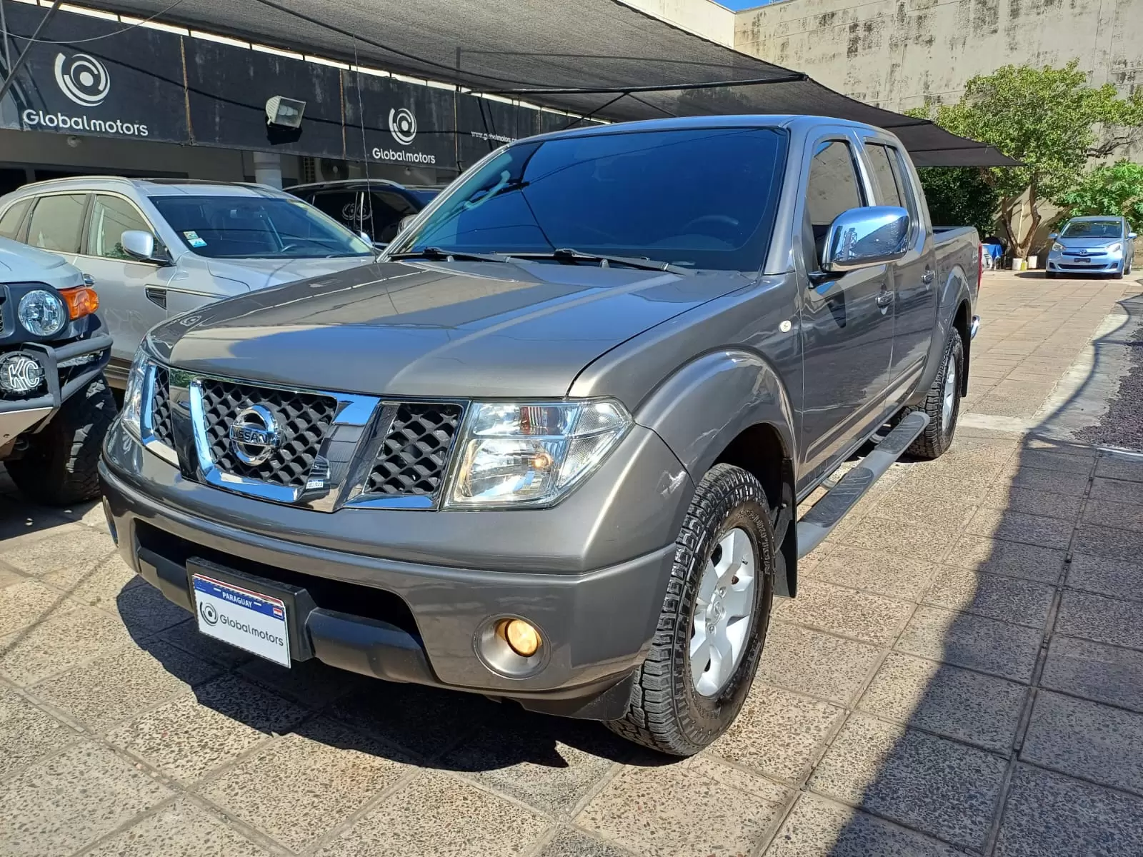 Nissan Navara LE 4×4 Full 2013 en Globalmotors, Asunción, Paraguay