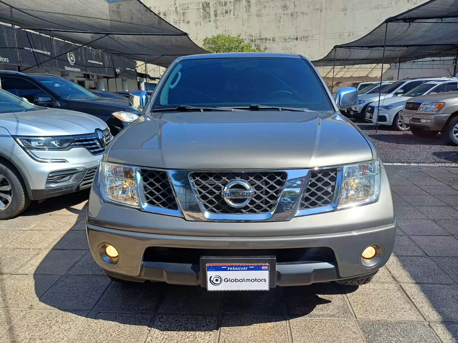 Nissan Navara LE 4×4 Full 2013 en Globalmotors, Asunción, Paraguay - Imagen 2