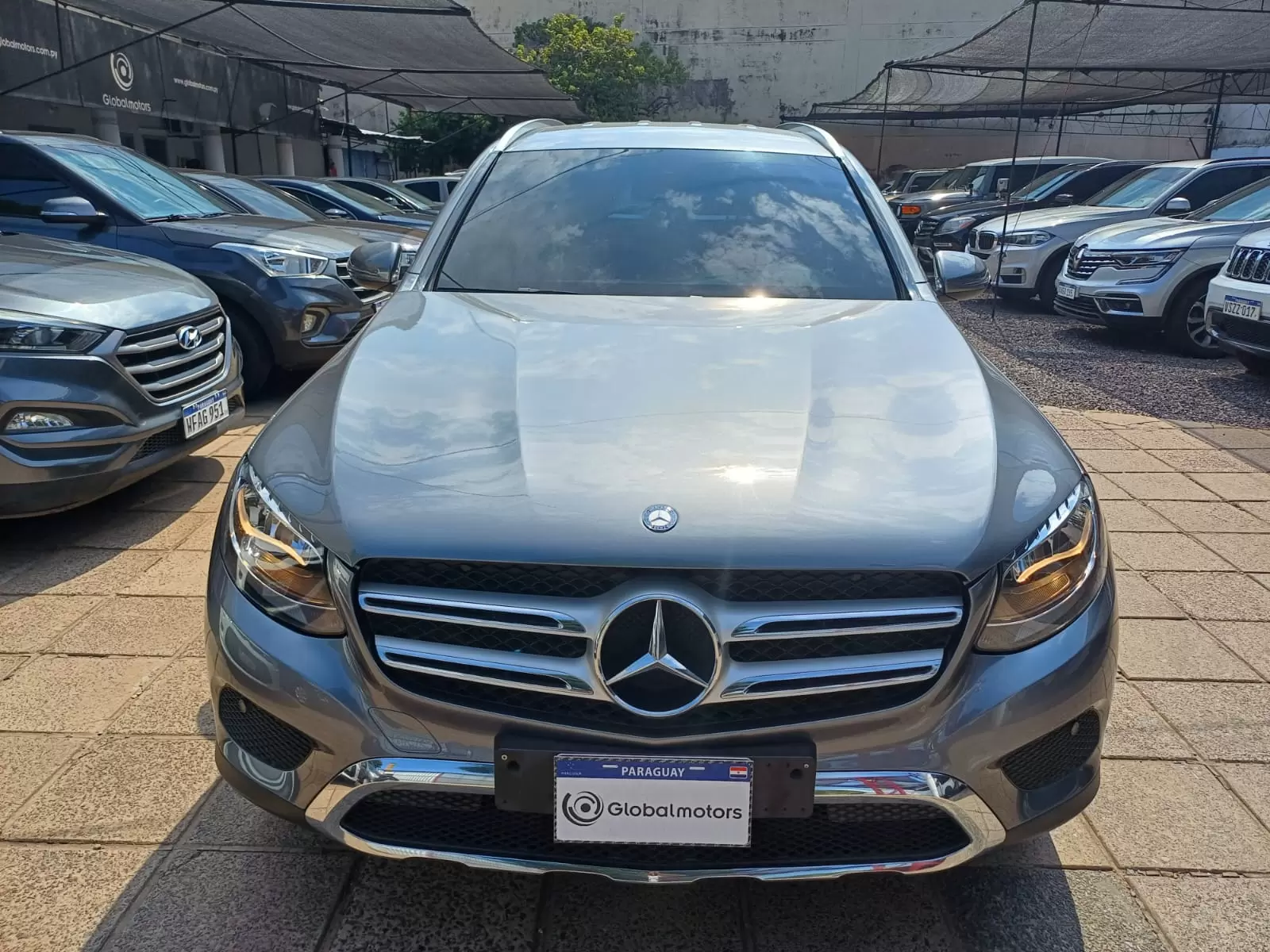 Mercedes Benz GLC 250 4Matic 2016 en Globalmotors, Asunción, Paraguay. - Imagen 2