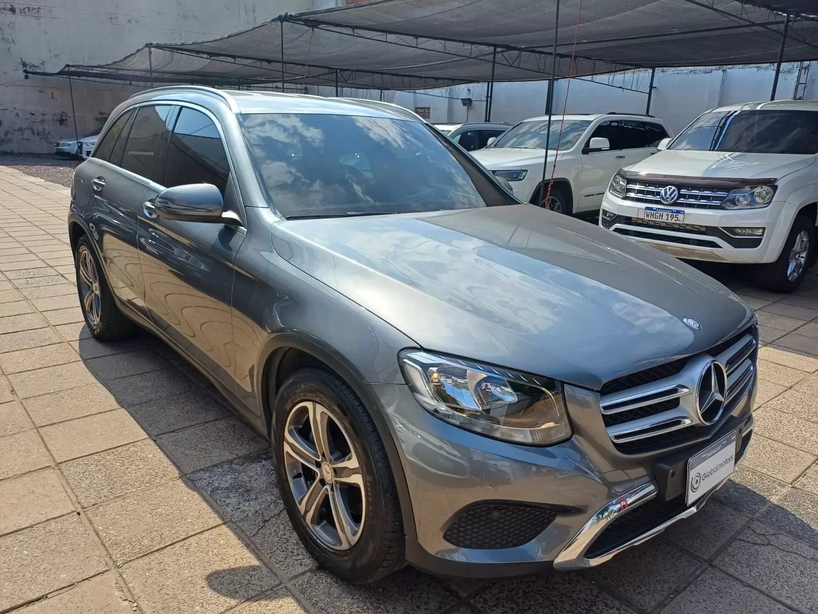 Mercedes Benz GLC 250 4Matic 2016 en Globalmotors, Asunción, Paraguay. - Imagen 3