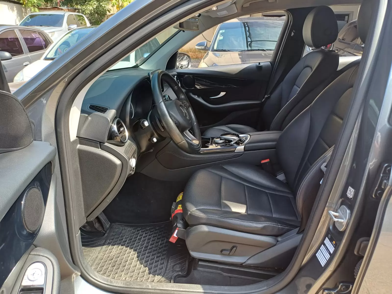 Mercedes Benz GLC 250 4Matic 2016 en Globalmotors, Asunción, Paraguay. - Imagen 8