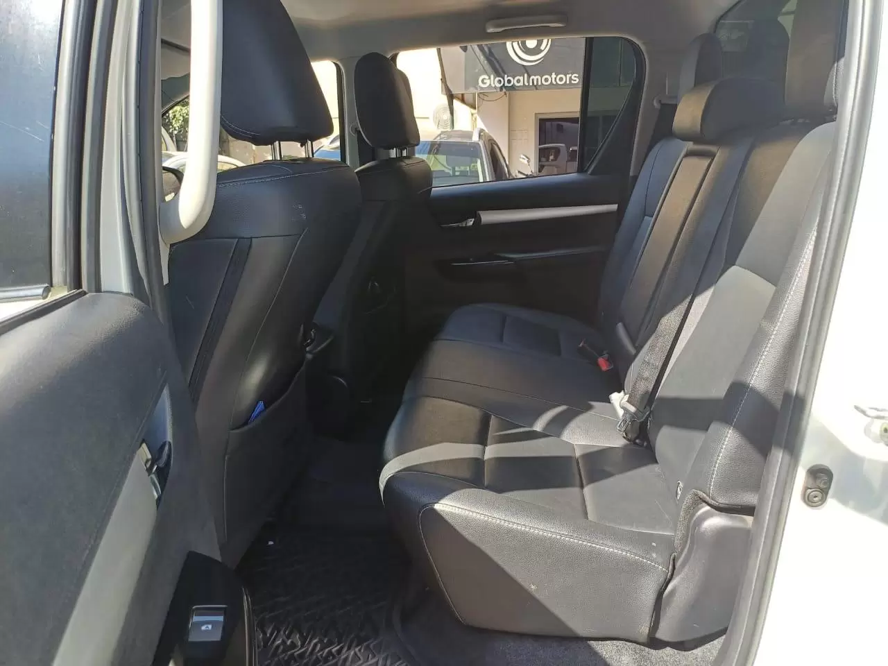 Toyota Hilux 4×4 Limited 2020 en Globalmotors: Potencia y elegancia. - Imagen 10