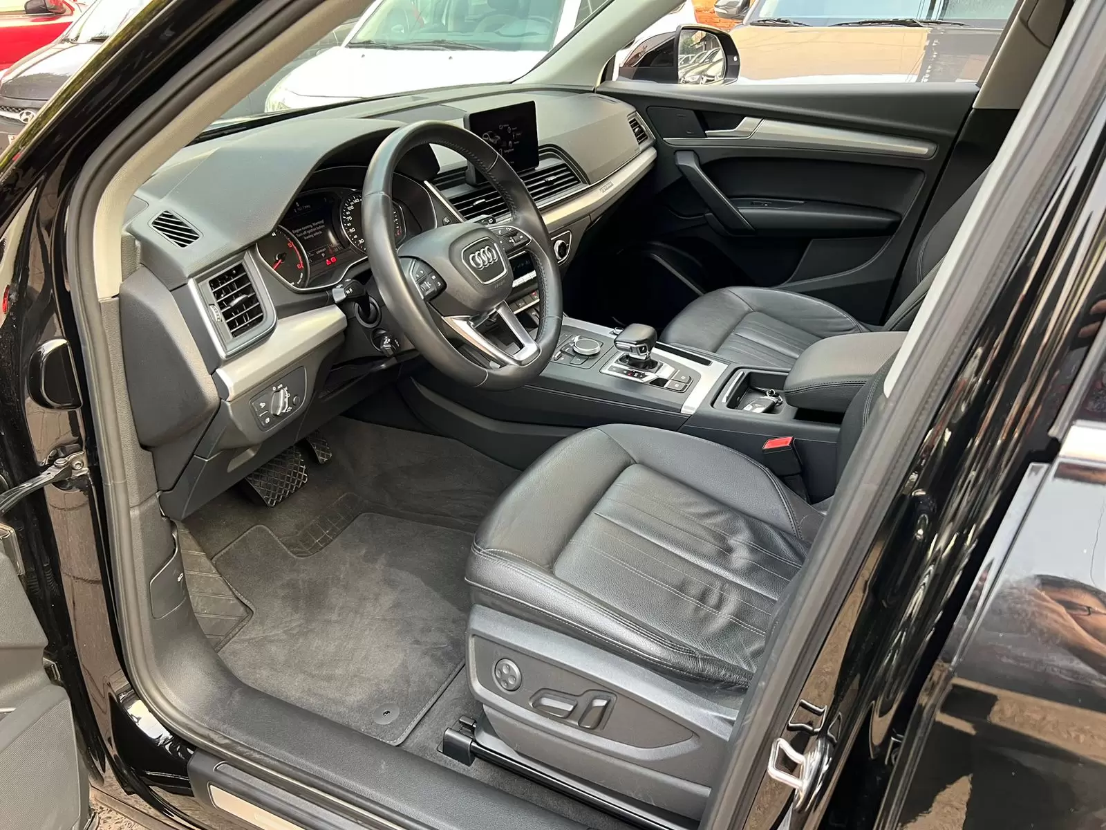 Audi Q5 Premium Plus 2019 en Globalmotors: Lujo y rendimiento. - Imagen 8