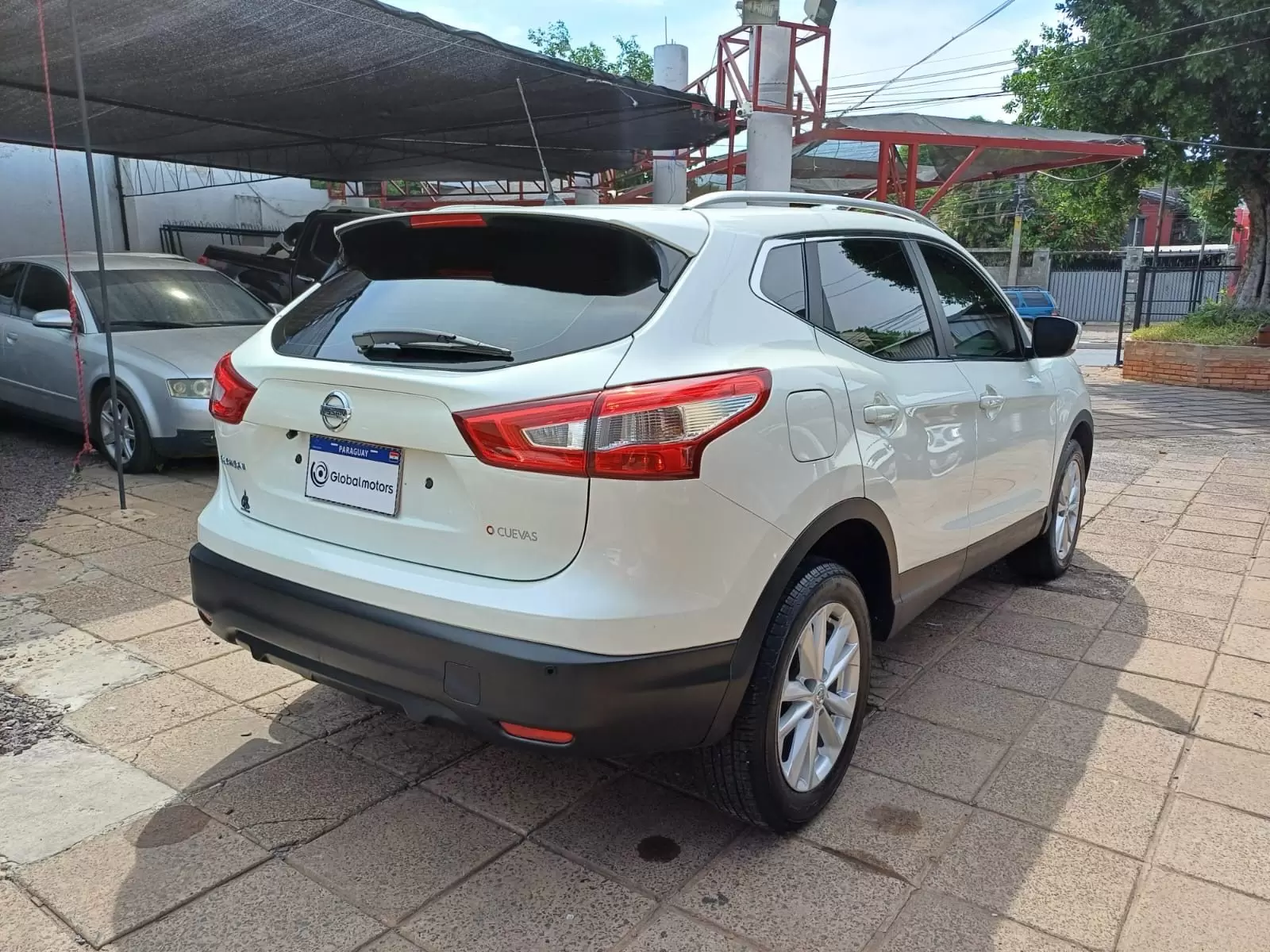 Nissan Qashqai 2018 en Globalmotors: SUV compacto con estilo y tecnología. - Imagen 6