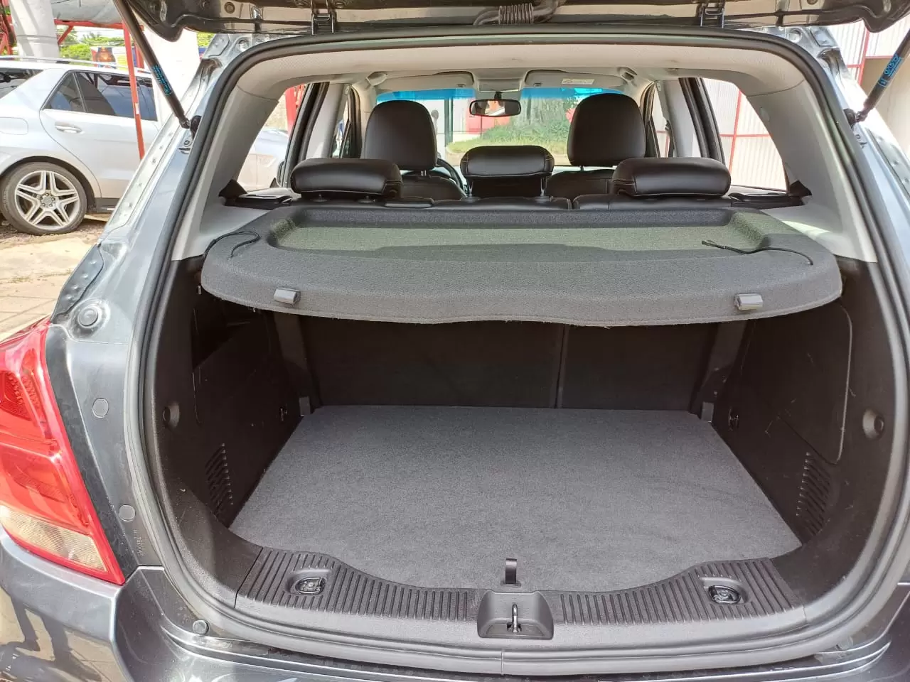Chevrolet Tracker Premier 2019 en Globalmotors: SUV compacto y elegante. - Imagen 14