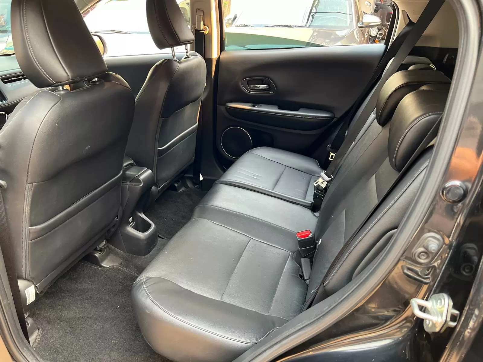 Honda HRV EXL Full 2020 en Globalmotors: SUV compacto de lujo. - Imagen 10