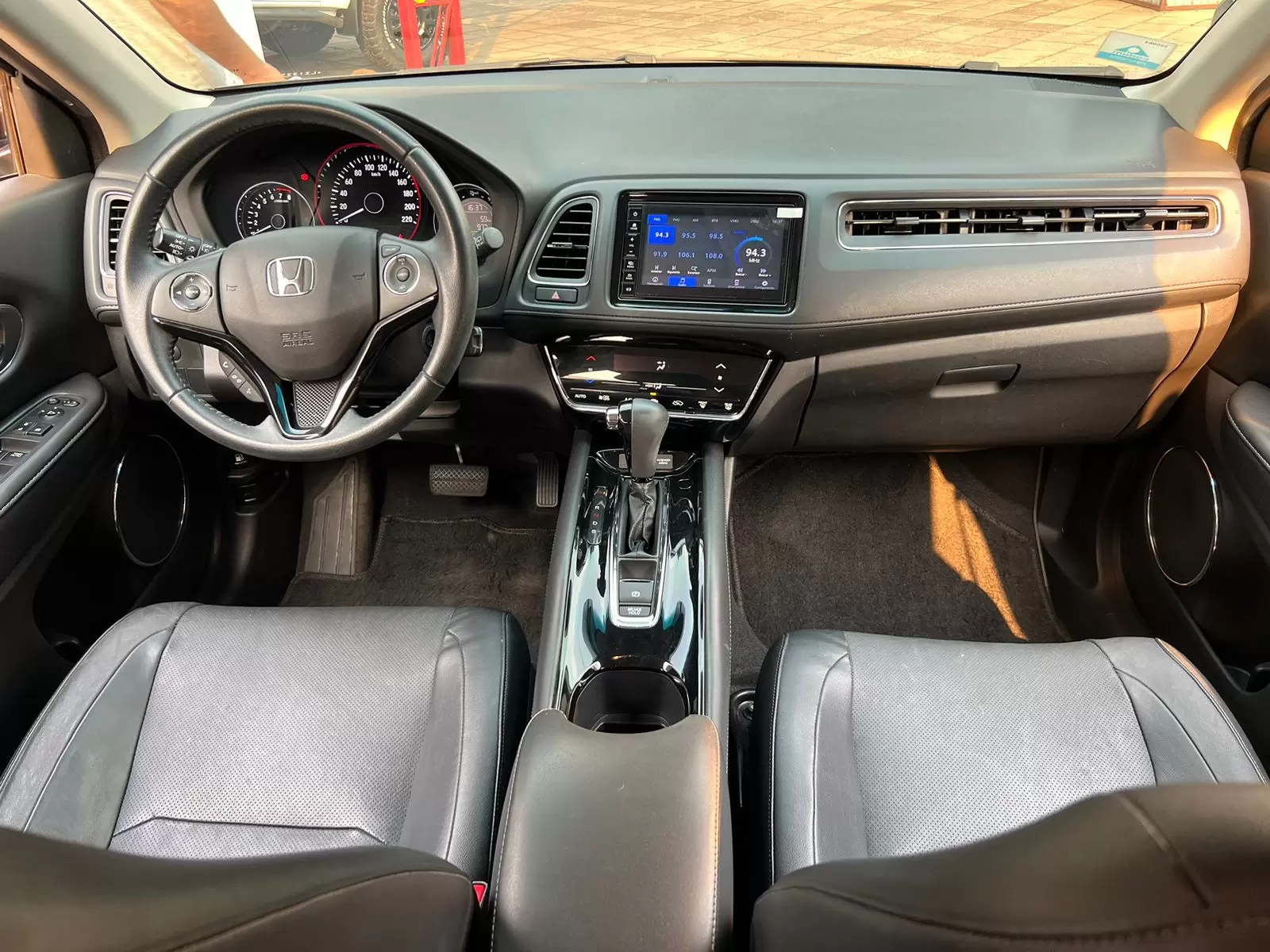 Honda HRV EXL Full 2020 en Globalmotors: SUV compacto de lujo. - Imagen 11
