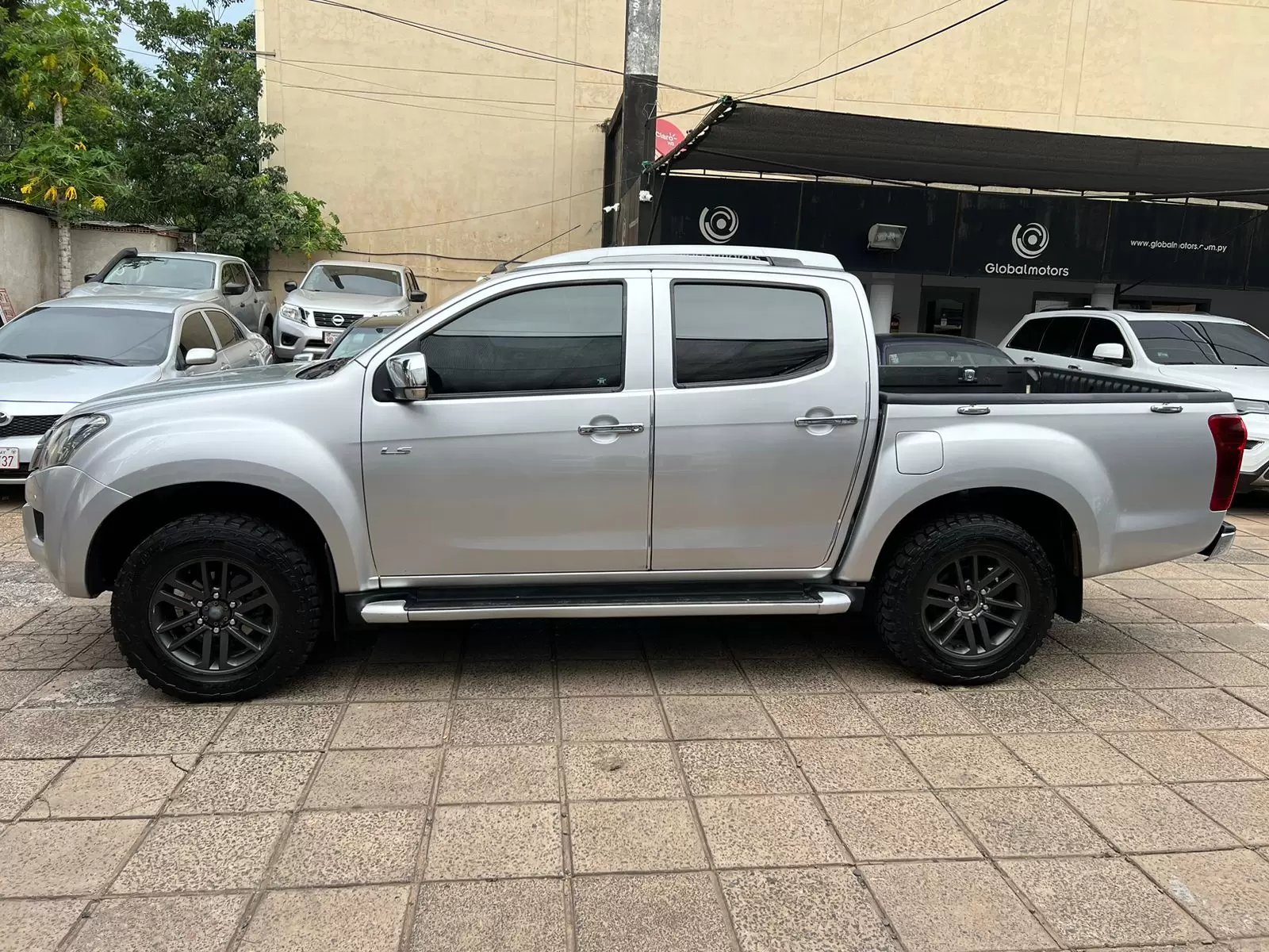 Isuzu Dmax 4×4 Full 2016 en Globalmotors: Potencia y versatilidad - Imagen 4