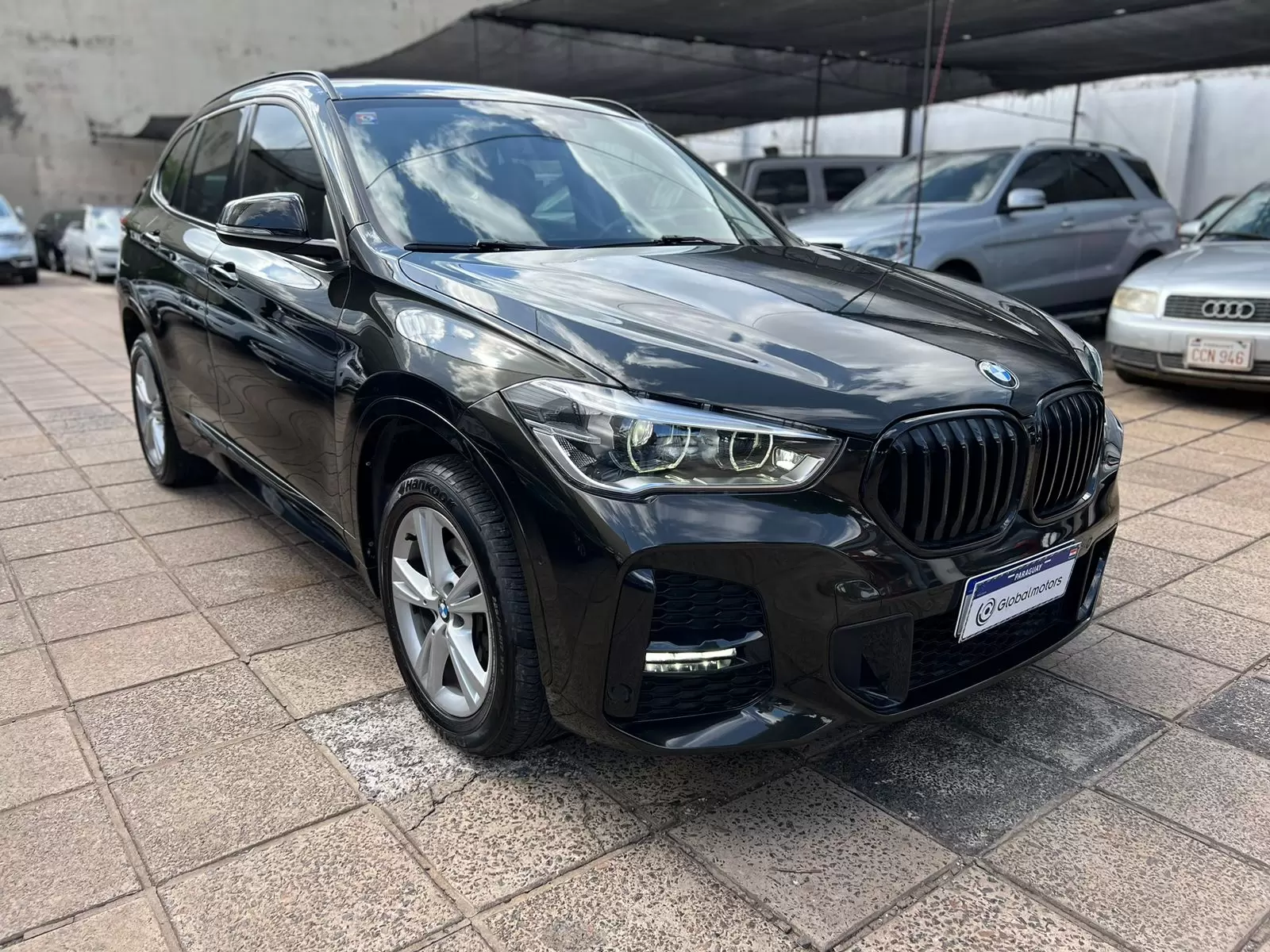 BMW X1 sDrive 18d 2019 en Globalmotors: Elegancia, potencia y versatilidad. - Imagen 3