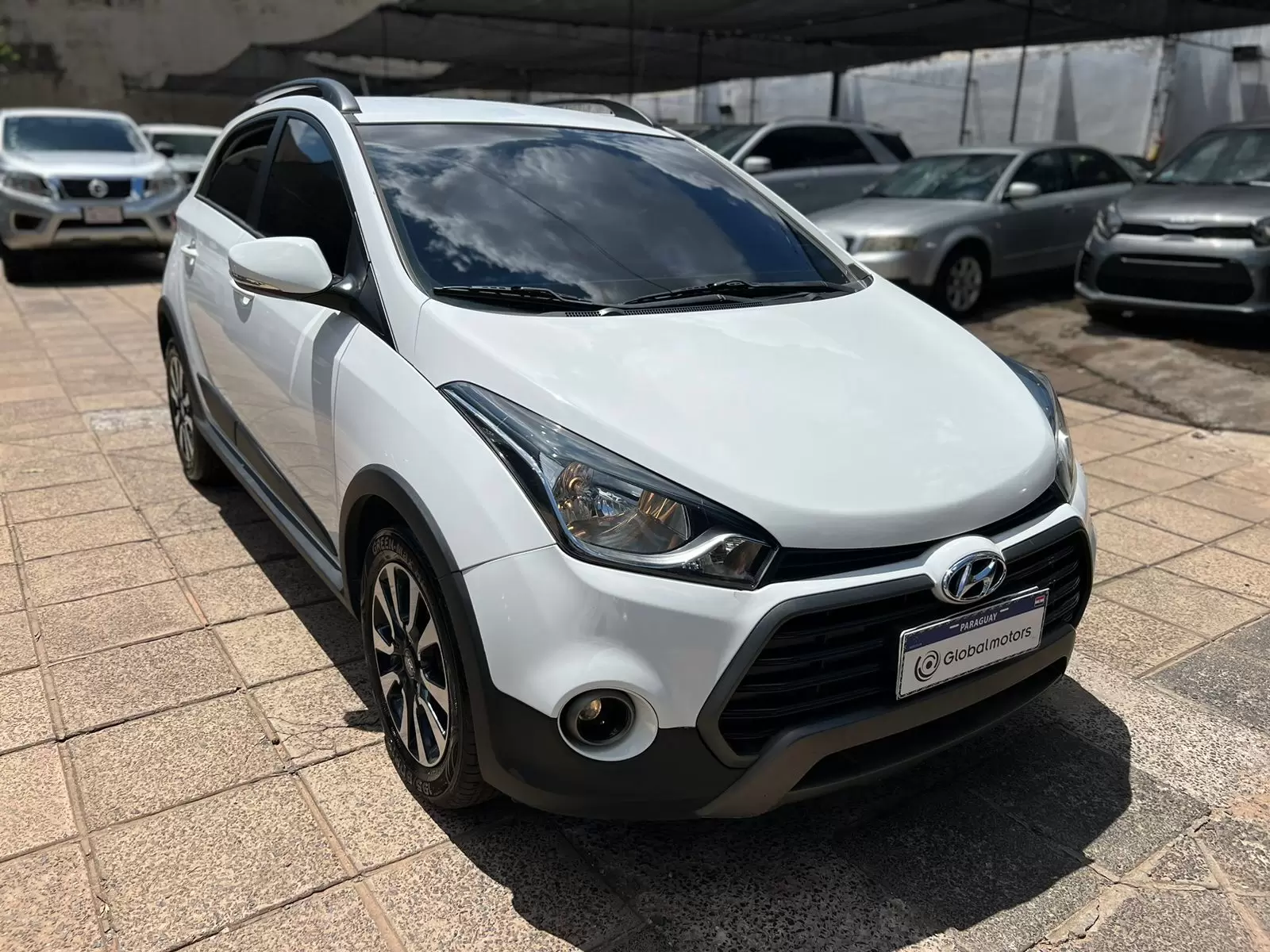 Hyundai HB20x 2019 en Globalmotors: Compacto, versátil y moderno. - Imagen 3