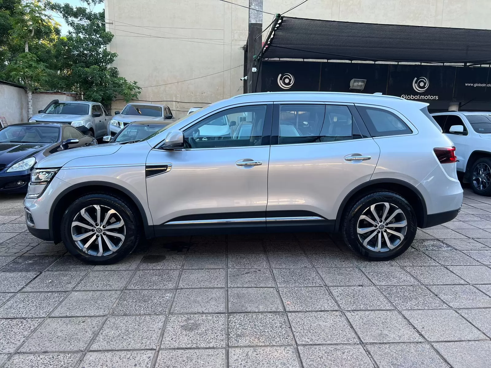 Renault Koleos 2021 en Globalmotors: SUV de lujo imponente y sofisticado. - Imagen 4