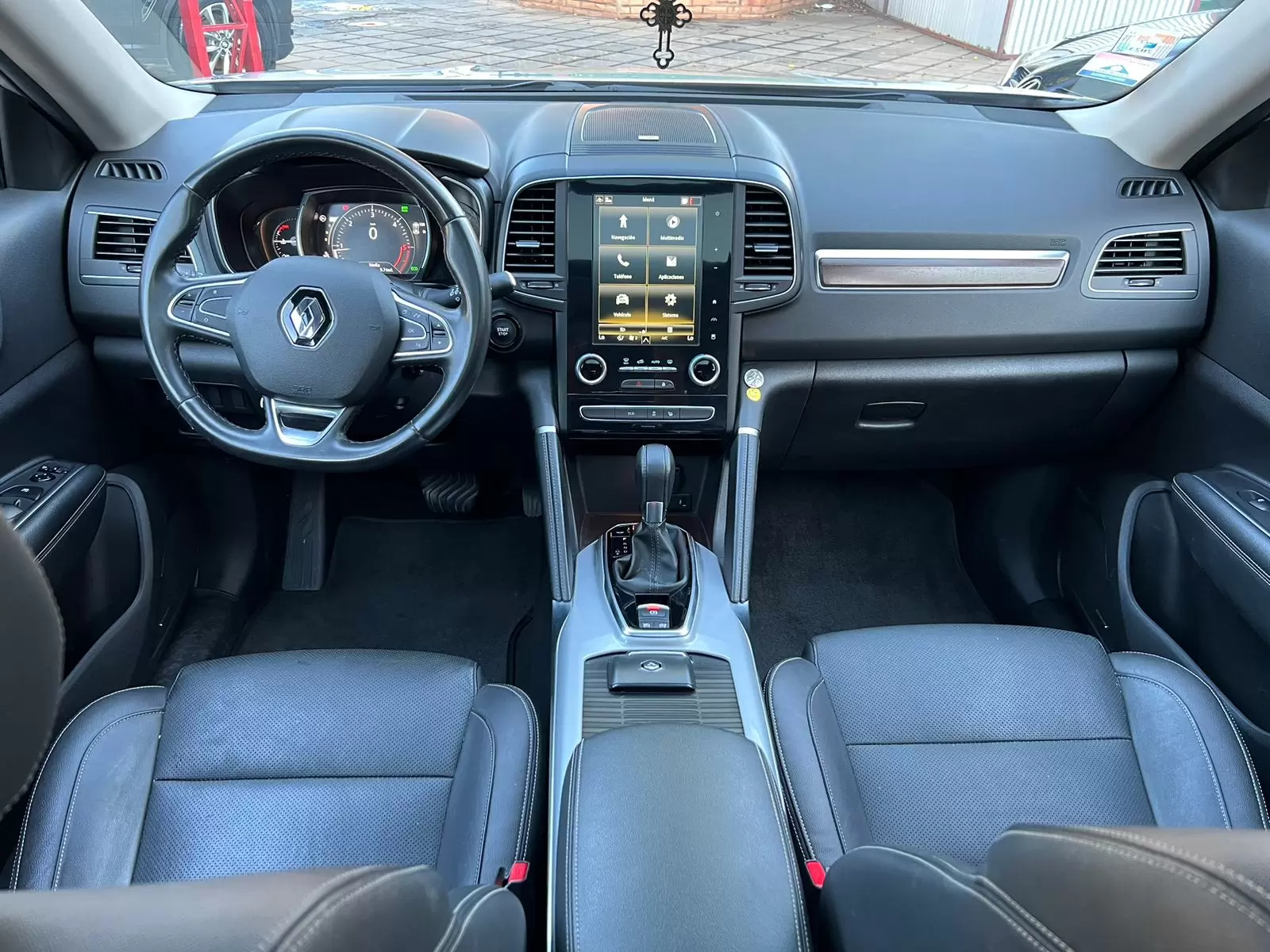 Renault Koleos 2021 en Globalmotors: SUV de lujo imponente y sofisticado. - Imagen 9