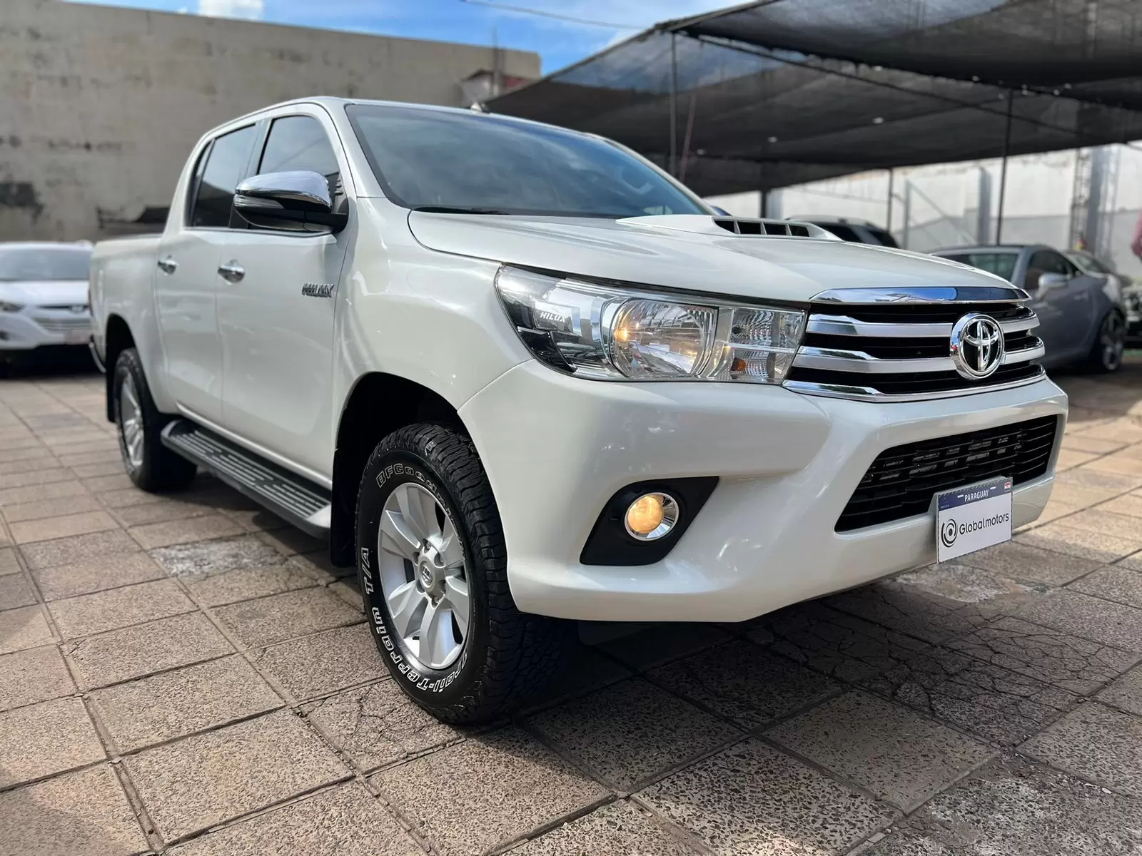 Toyota Hilux 4×4 Limited 2017 en Globalmotors: Potencia y elegancia. - Imagen 3