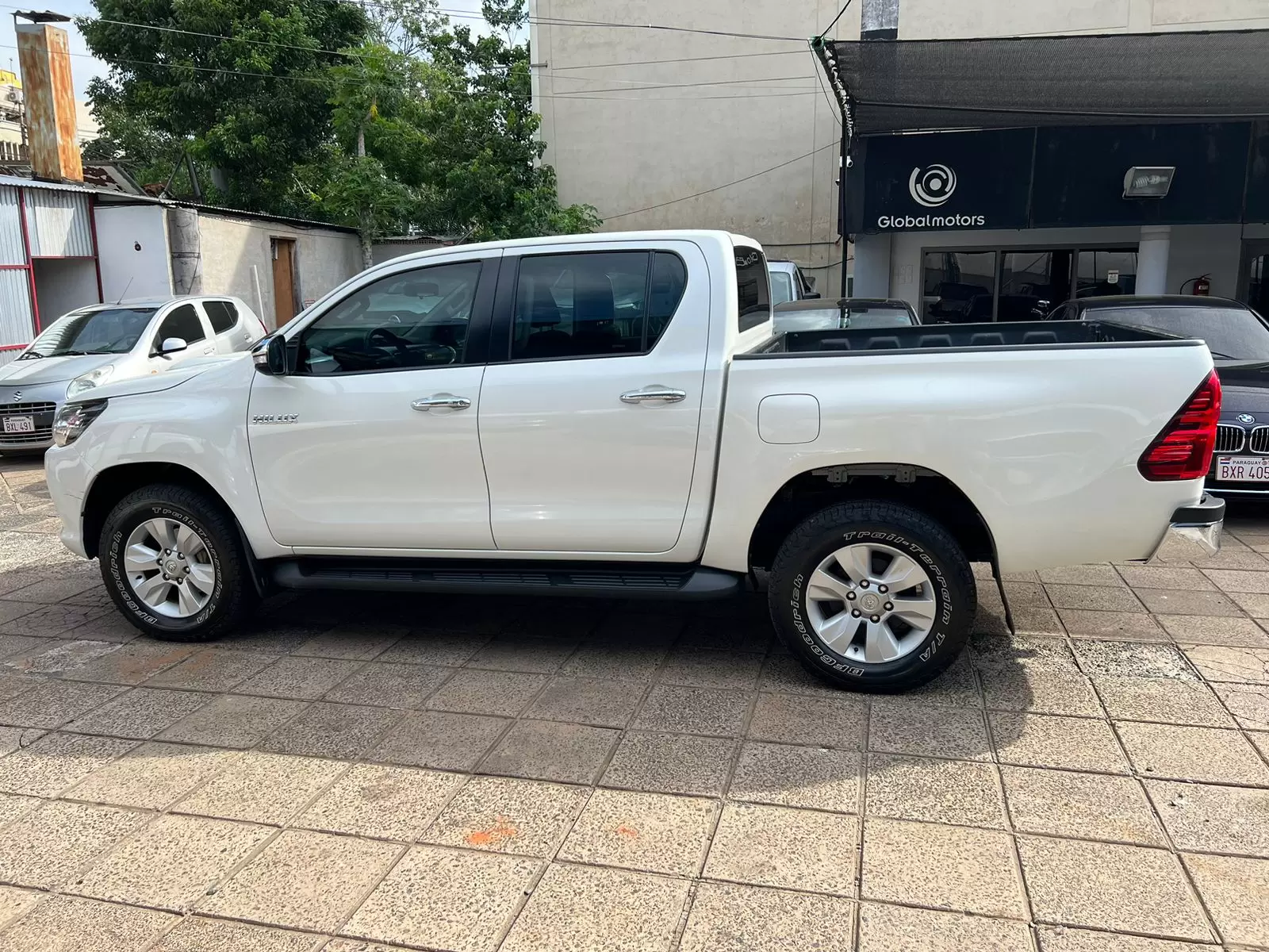 Toyota Hilux 4×4 Limited 2017 en Globalmotors: Potencia y elegancia. - Imagen 4