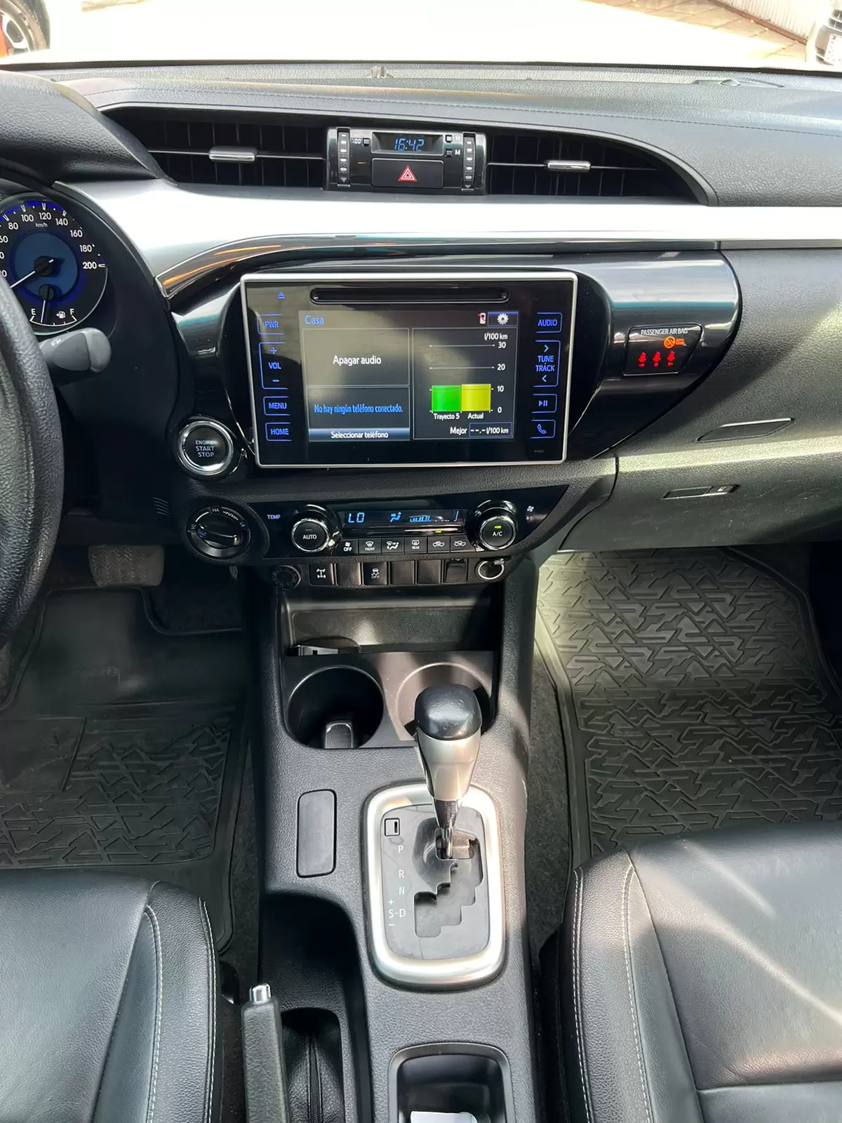 Toyota Hilux 4×4 Limited 2017 en Globalmotors: Potencia y elegancia. - Imagen 12