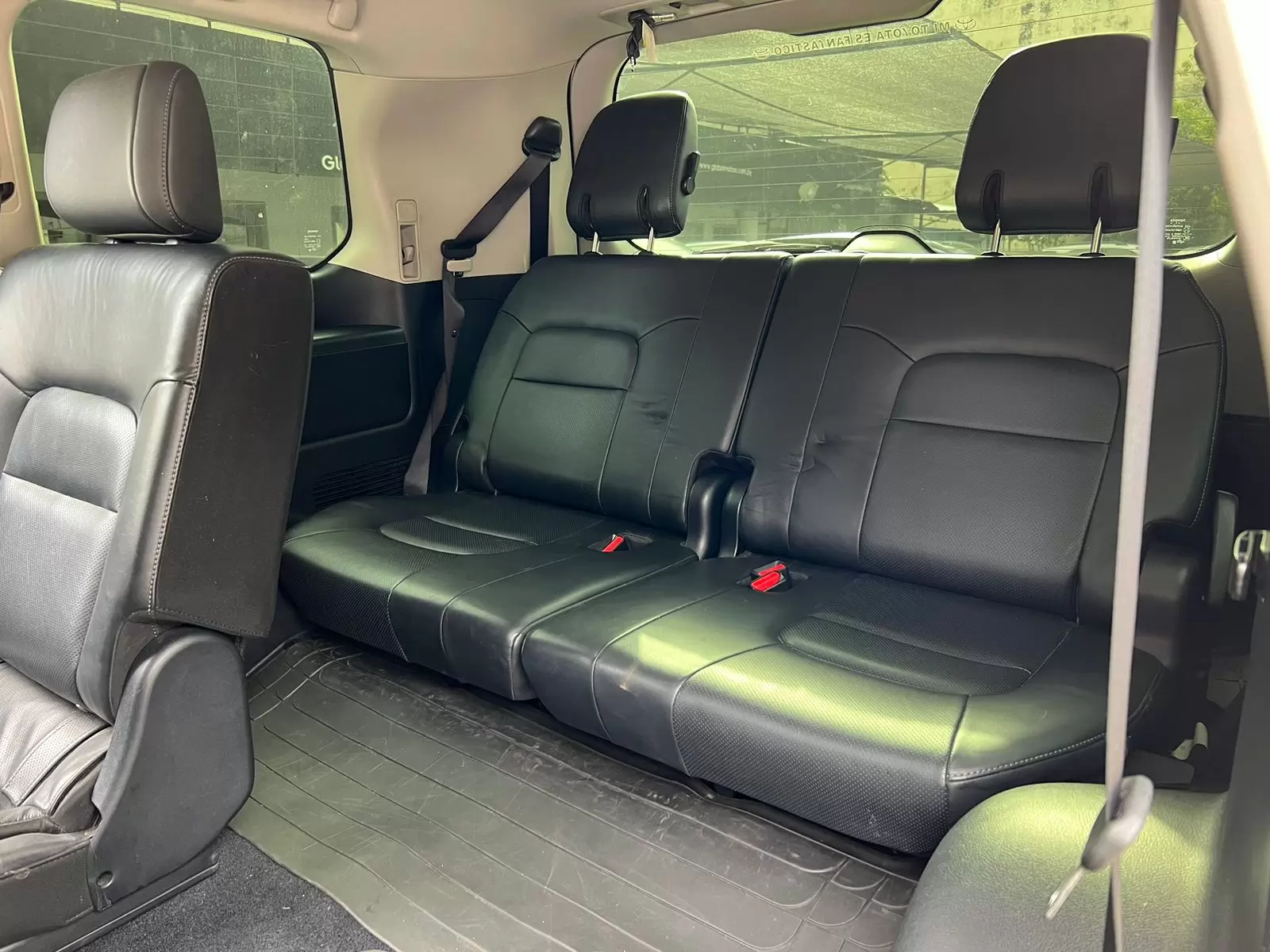 Toyota Land Cruiser VX 2016 - SUV de lujo y potencia. - Imagen 12