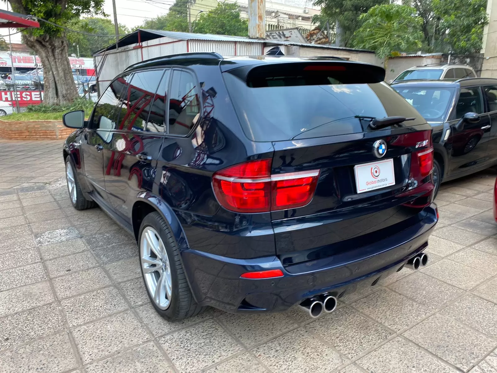BMW X5 M 2010 en Globalmotors: Potencia y elegancia en un SUV. - Imagen 5