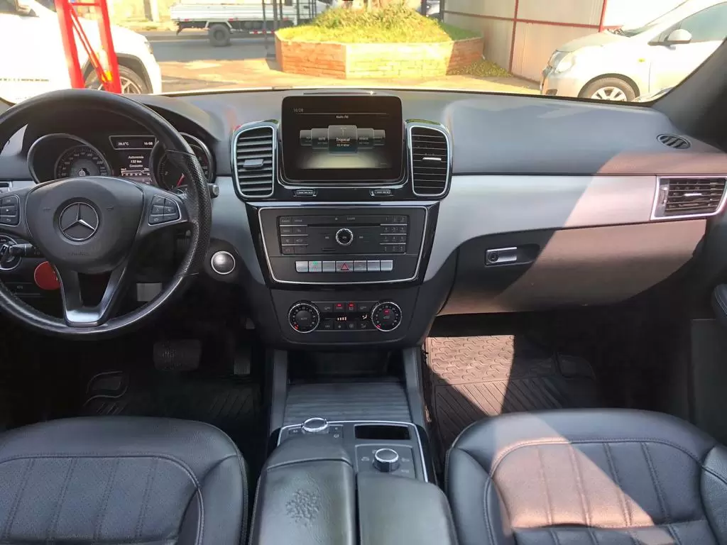 Mercedes Benz GLE 250D 2017 en Globalmotors: Elegancia y rendimiento excepcional. - Imagen 11