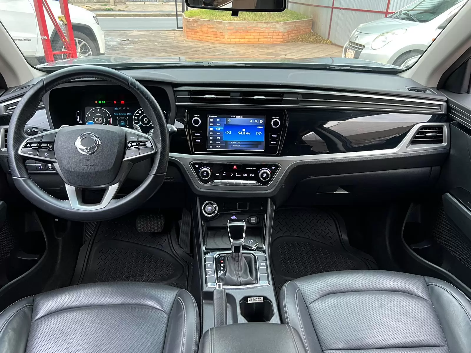Ssangyong Korando Full 2021 en Globalmotors - SUV compacto potente y elegante - Imagen 11