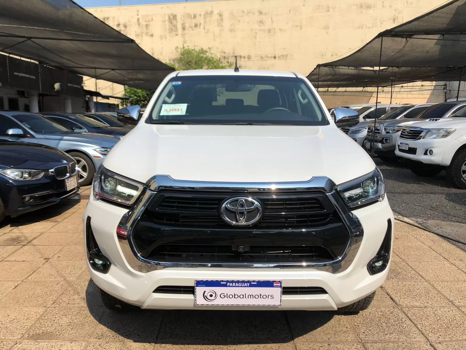 Toyota Hilux 4×4 Limited 2023 en Globalmotors: Potencia y estilo sin límites - Imagen 2