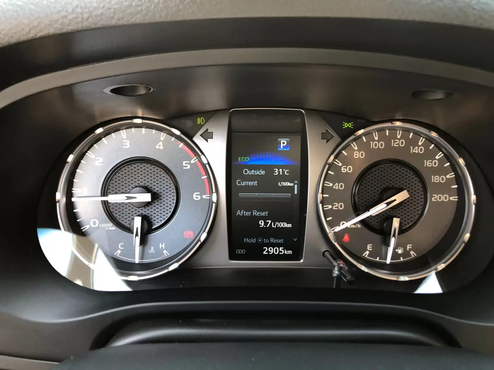 Toyota Hilux 4×4 Limited 2023 en Globalmotors: Potencia y estilo sin límites - Imagen 15