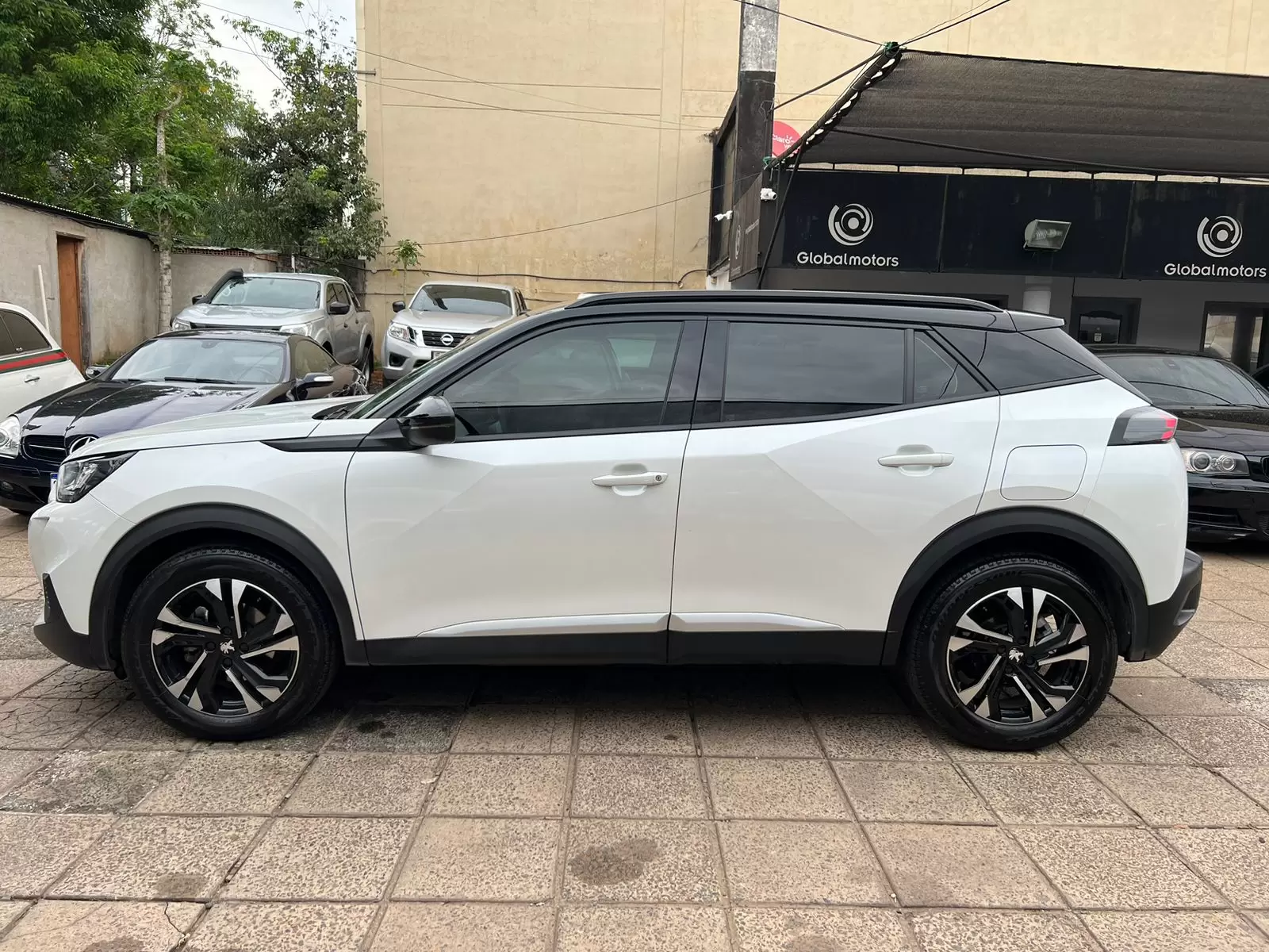 Peugeot New 2008 Allure 2023 en Globalmotors: ¡Descubre la excelencia! - Imagen 4