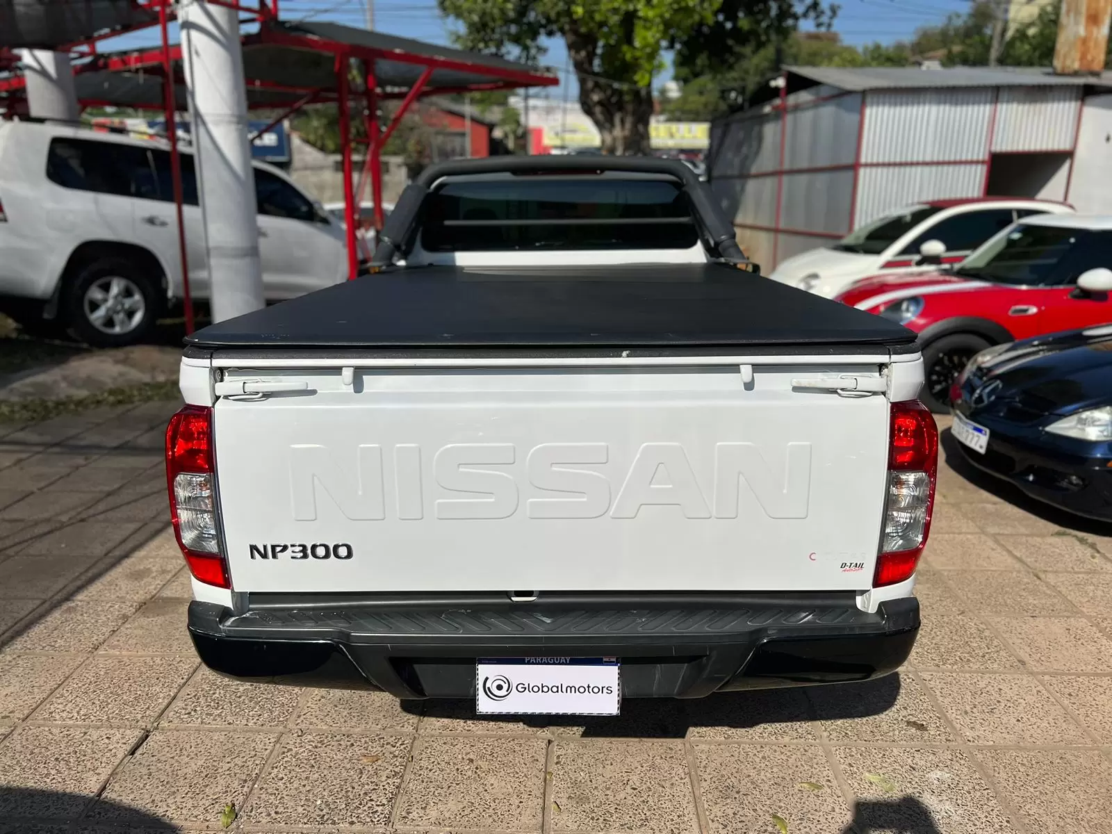Nissan NP300 Cabina Simple 4x2 2018 en Globalmotors, Asunción. - Imagen 6