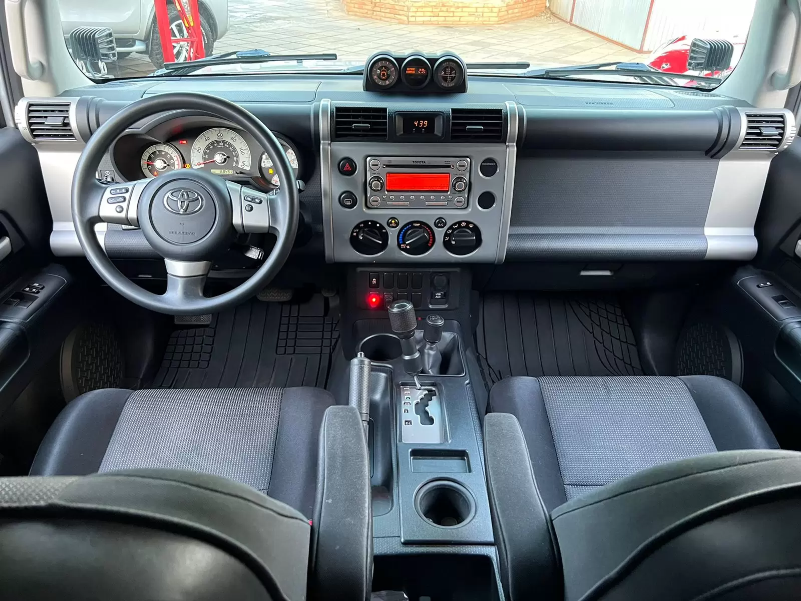 Toyota FJ Cruiser 4×4 2014 - Vehículo todoterreno en Globalmotors - Imagen 13